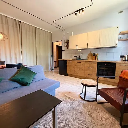 Nowowiejska Escape By Bookinghost Apartman *
